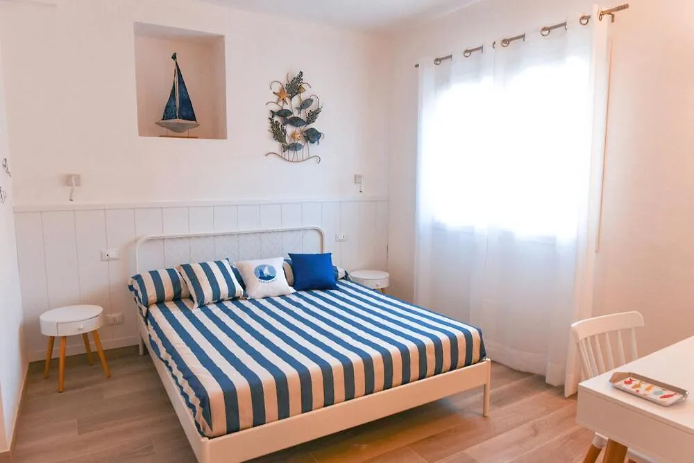 Bed & Breakfast Bed And Breakfast La Vela Giglio Porto Italy