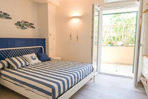 Bed And Breakfast La Vela Giglio Porto 0*,